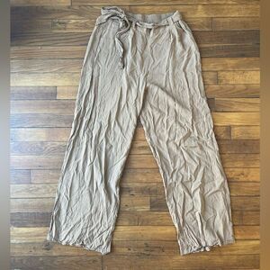 Size 10 Primark cropped tan pants